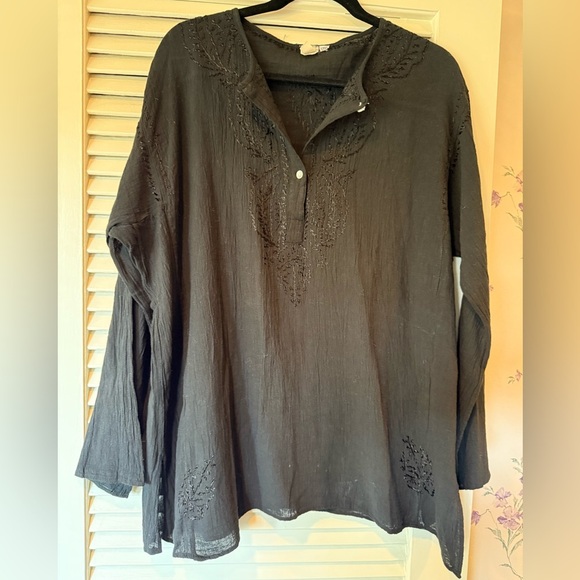 NWOT Black Tunic with Embroidery in 100% Cotton Made in India Free Size - Picture 1 of 8
